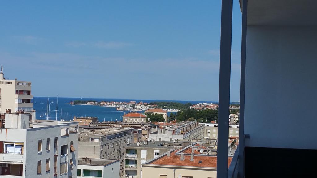 Panorama Apartment Zara Esterno foto